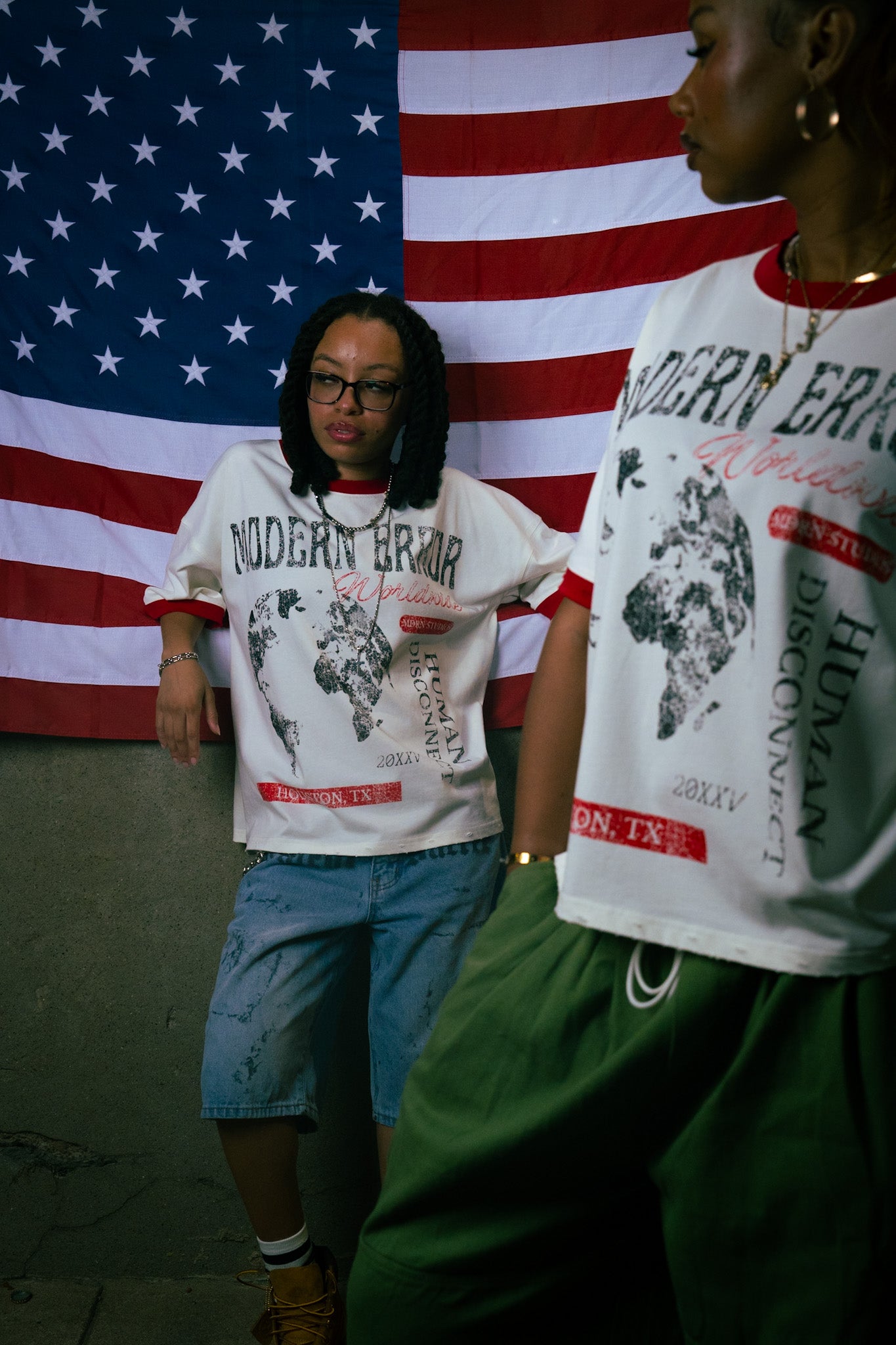 HUMAN DISCONNECT TEE